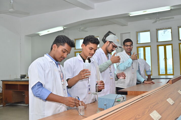 Physical & Analytical Chemistry Lab